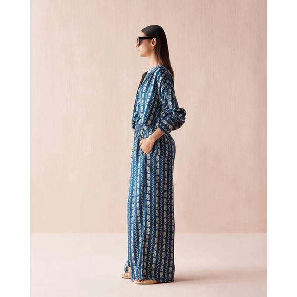 Omika Ezra Blouse - Picture 3 of 6